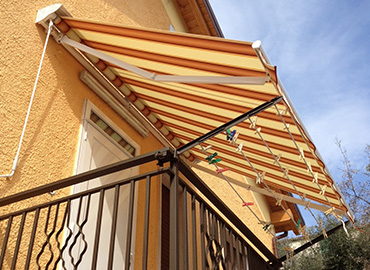 Retractable  Awnings Commercial